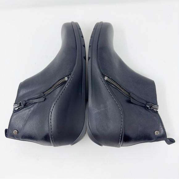 Wolky Wedge Leather Ankle Boots - Picture 5 of 7